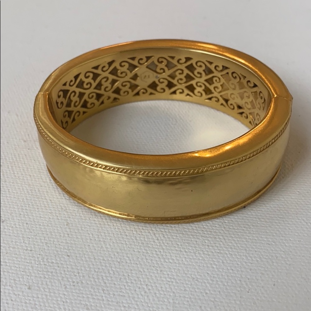 Absolutely Gorgeous Hammered Gold Bangle